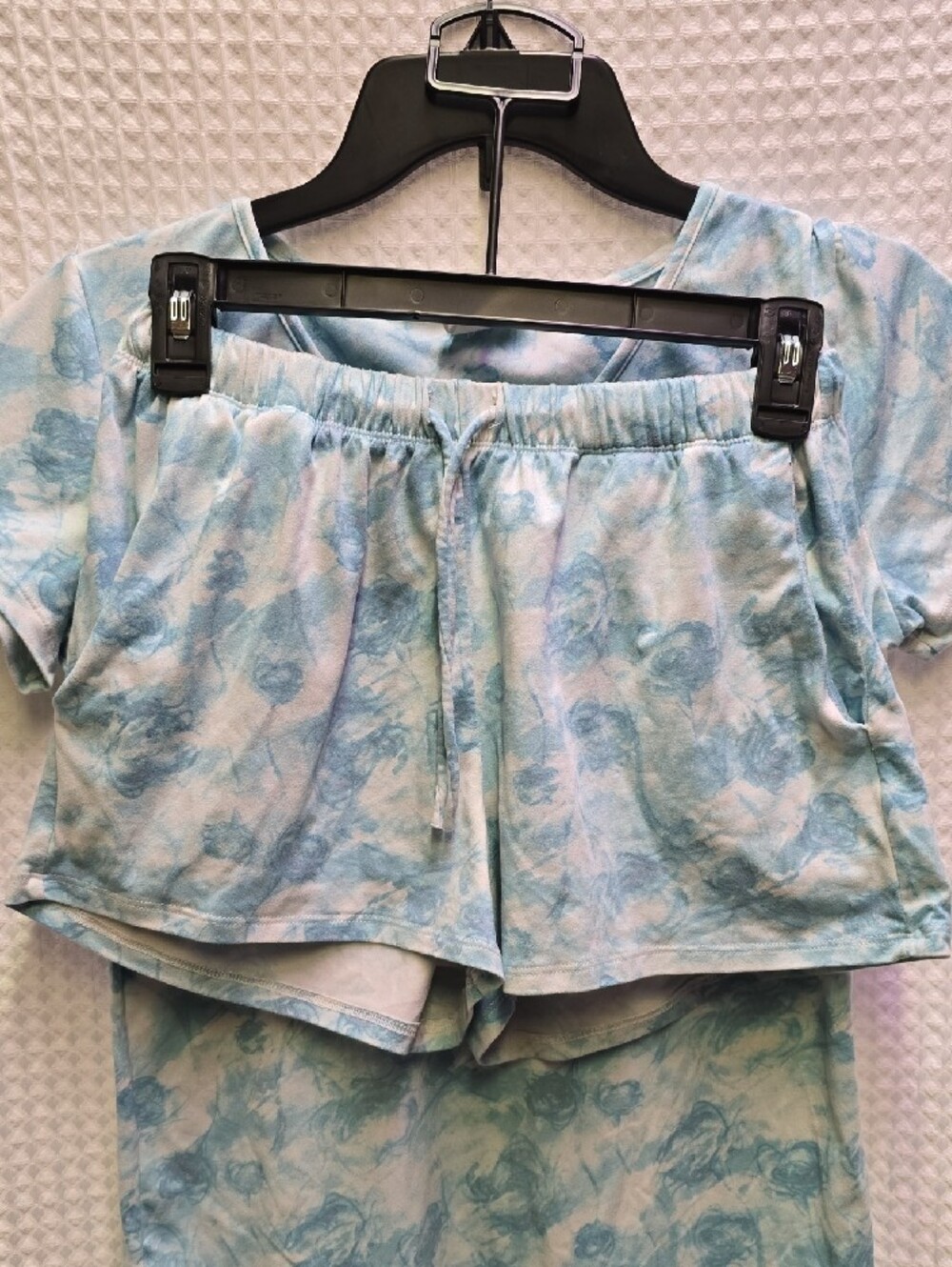 Catherine Malandrino Buttery Soft Blue Floral Short Sleeve Pajama Set - Small - Picture 2 of 6